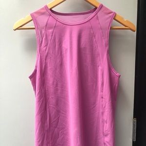lululemon athletica Tops - Lululemon sz 6 pink tank with mesh lululemon athletica Tops - Lululemon sz 6 pink tank with mesh